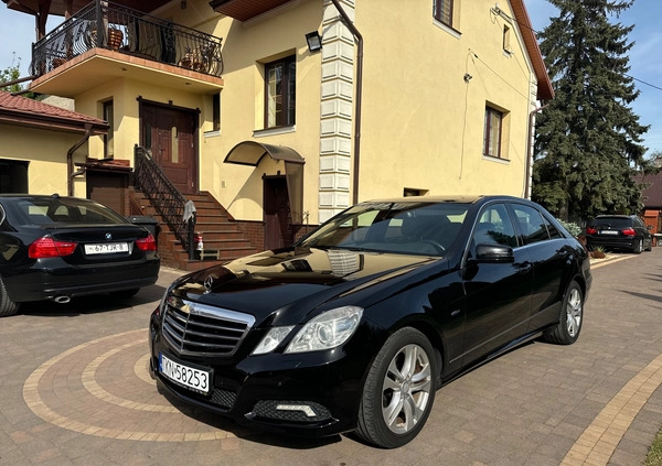 Mercedes-Benz Klasa E cena 43500 przebieg: 302637, rok produkcji 2009 z Wiązów małe 742